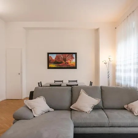 Vittoria 1 Apartment Milan