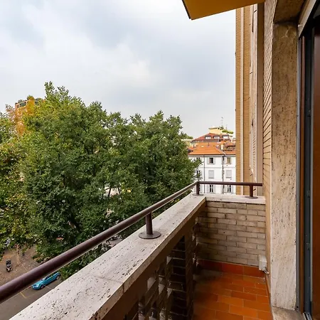 Vittoria 1 Apartment Milan