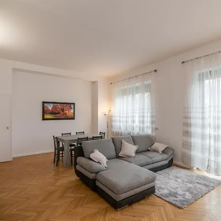 Apartment Vittoria 1