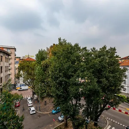 Vittoria 1 *